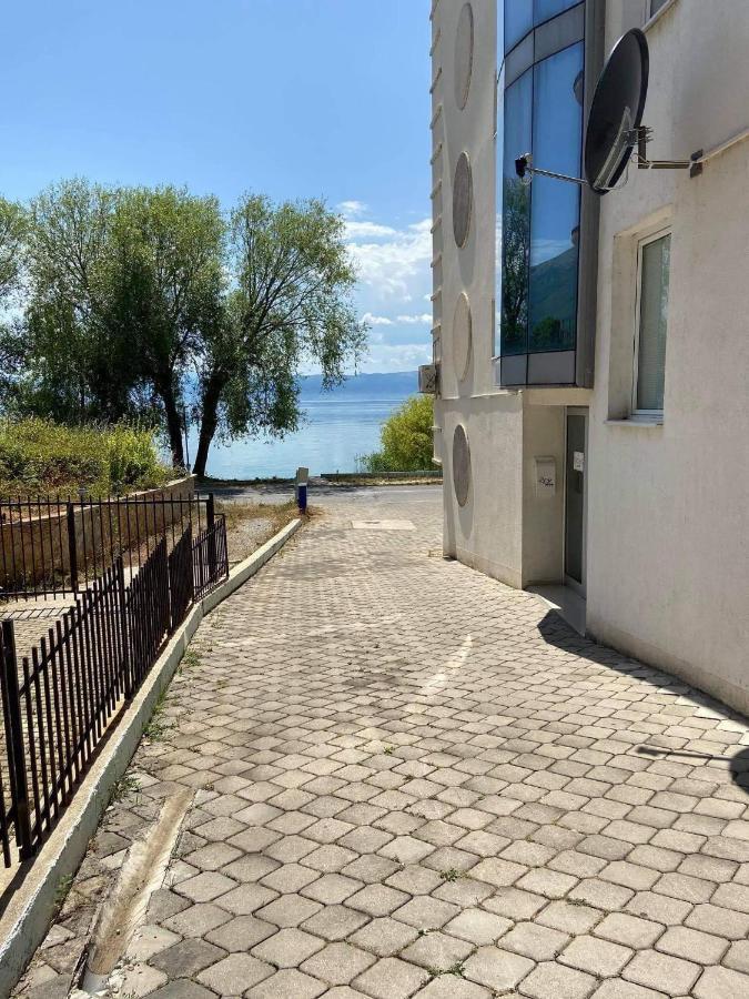 Aqua Blue Apartment Пештани Экстерьер фото