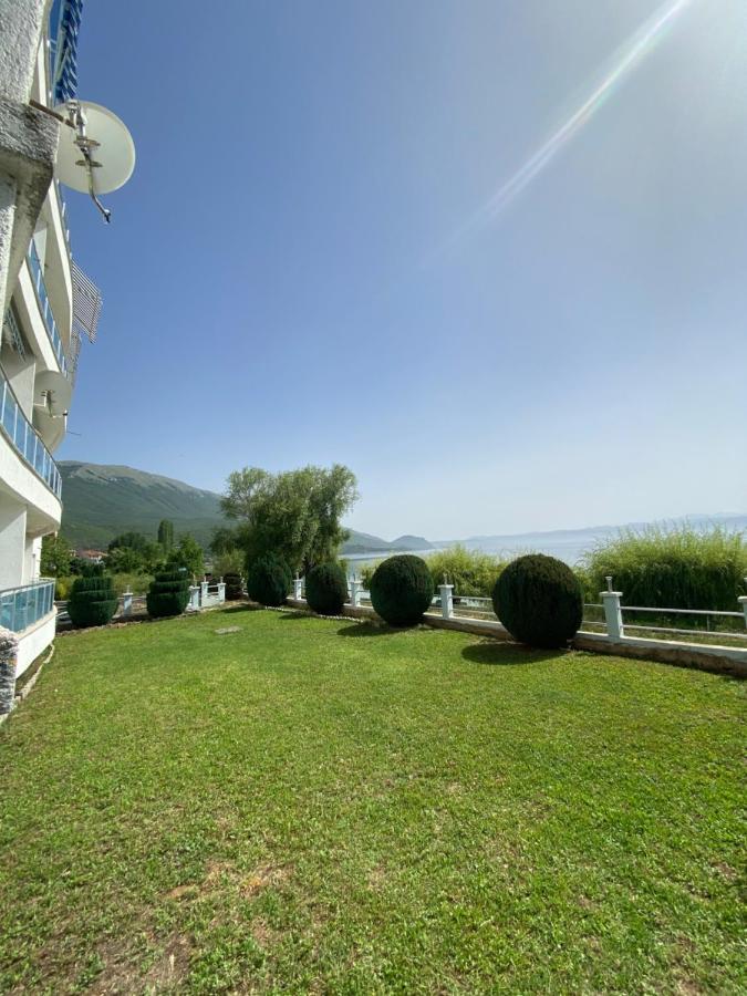 Aqua Blue Apartment Пештани Экстерьер фото
